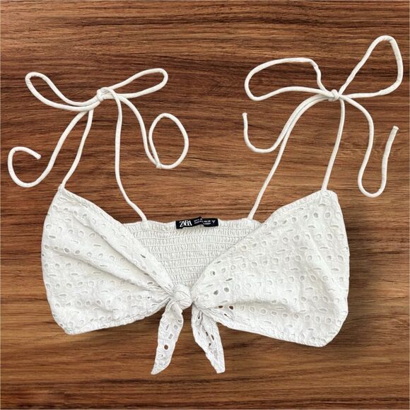 Zara White Eyelet Tie-Front Camisole Crop Top Preowned Chic Layering Top - Picture 1 of 5
